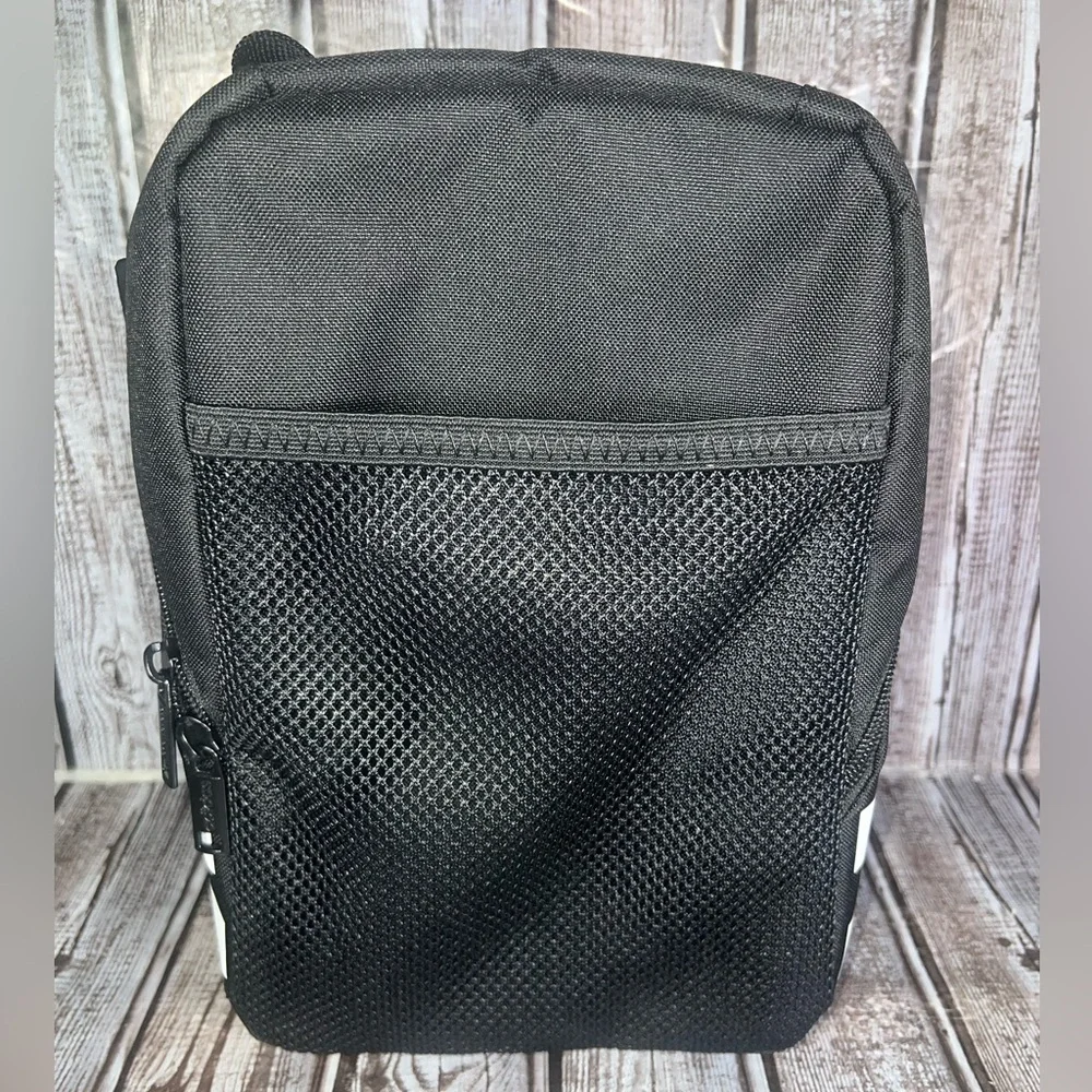 Adidas Insulated Lunch Bag Front Zip Pocket, Clip Handle, For School Sports Work